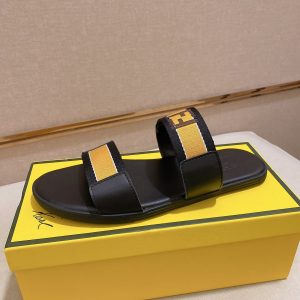 Luxury Fendi Slippers For Summer