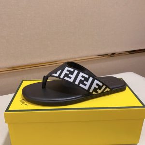 Designer Fendi Slippers For Summer