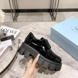 High Quality 1:1 Prada Leather Leather Shoes For Autumn