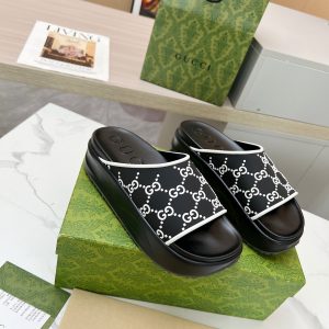 Designer Gucci Slippers For Summer