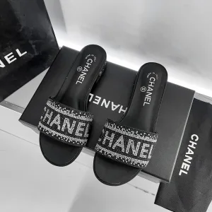 Luxury Chanel Slippers Red