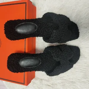 AAA Hermes Slippers Color Genuine Leather