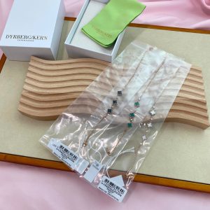 High Quality Swarovski Gold Bracelet