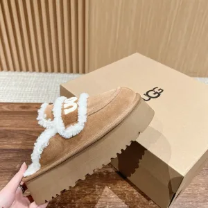 High Quality Super Clone Ugg Slippers Red Wool Lambswool Cowhide