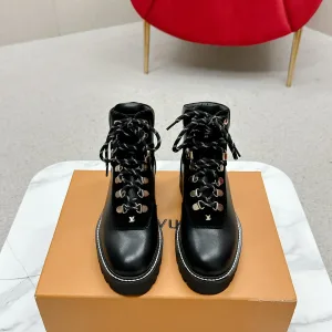 Designer Louis Vuitton Dr. Martens Boots Red Top-Grain Cowhide Rubber Outsole Lace Contrasting Stitching