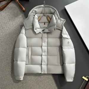 Designer Luxury Monk Down Jacket Red Goose Duck Nylon Premium Quality Zippered Pocket