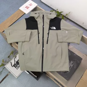Reps AAA The North Face Jacket Red