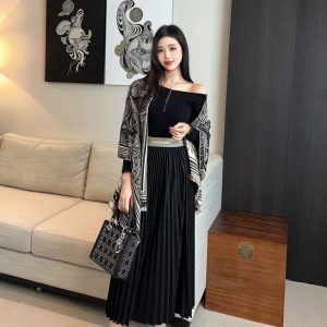 Luxury 1:1 Loewe Silk Ruler