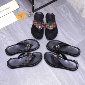 Luxury High Quality Louis Vuitton Cowhide Slippers