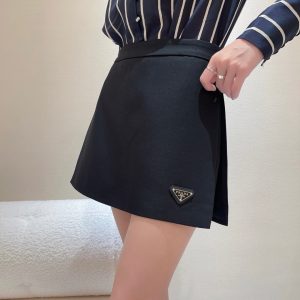1:1 Designer Prada Ruler