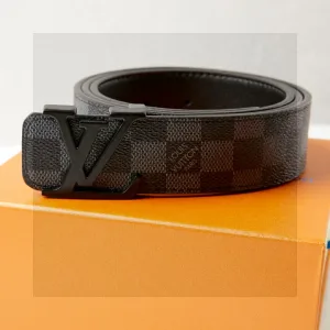 Super Clone Luxury Louis Vuitton Belt Red Cowhide