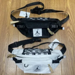 Reps Jordan Crossbody Bag Black