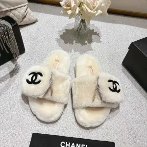 Luxury Chanel Slippers Red Wool