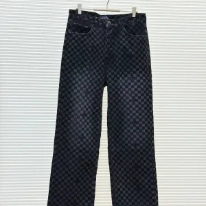 Super Clone Designer Louis Vuitton Jeans Red Cotton Twill Suede Denim Enzyme Washing
