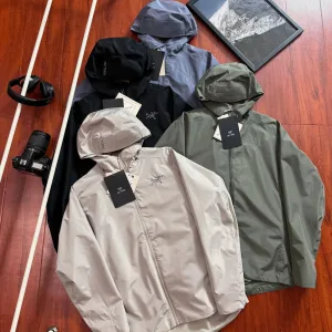 Luxury Archaeopteryx Outerwear Red Gore-Tex Windstopper Polyester Nylon Plain Weave Lace Running Simple Design Urban Commuting