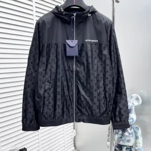 Luxury High Quality Louis Vuitton Coat Red Jacquard Enhanced Comfort Patch Patchwork
