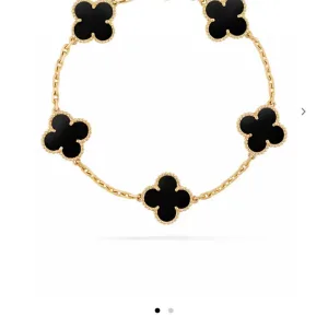 Luxury AAA Van Cleef & Arpels Bracelet Red