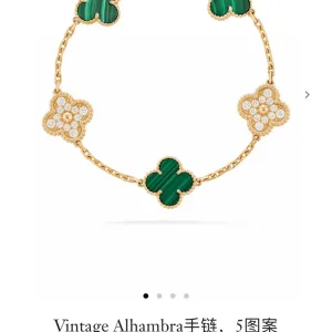 Reps High Quality Van Cleef & Arpels Bracelet Red