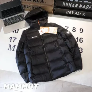 Luxury Mammut Down Jacket Red Mesh Zippered Pocket