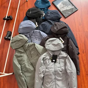 AAA Archaeopteryx Outerwear Green Down Winter