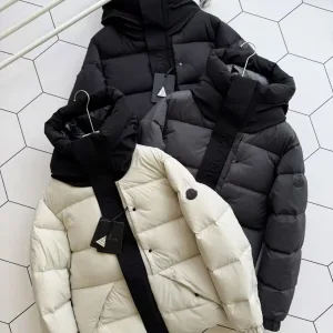 High Quality Luxury Moncler Jacket Black Neutral Goose Down Duck Nylon Relaxed Fit