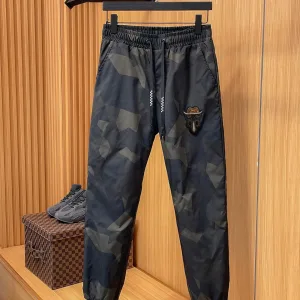 Super Clone AAA Fendi Fleece Pants Red Duck Down Simple And Versatile Outdoor Windproof Autumn Winter Down-Proof Fabric