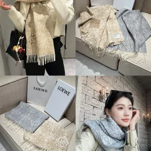 Luxury Loewe Scarf Red Cashmere