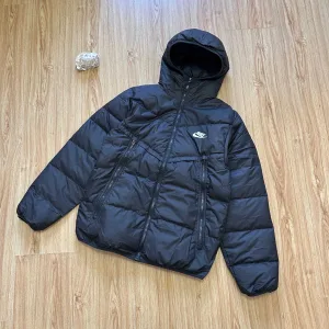 High Quality Nike Down Jacket Red Fleece Water-Repellent Fabric Patch Zippered Pocket