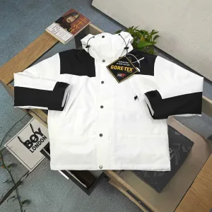 AAA Super Clone The North Face Jacket Red Street Style Outdoor Functionality Clean Cut Patch