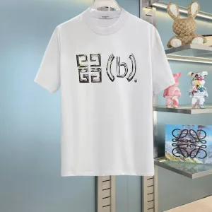 AAA Givenchy Short-Sleeved T-Shirt Cotton Fine Plain Weave Understated Luxury