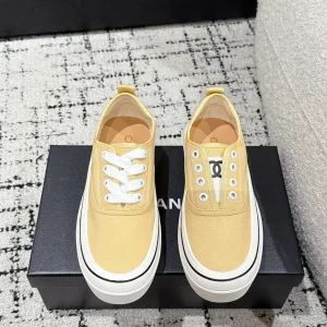 Designer Chanel Casual Shoes Red Suede Cowhide Mesh Anti-Slip Outsole Spring Summer And Breathable