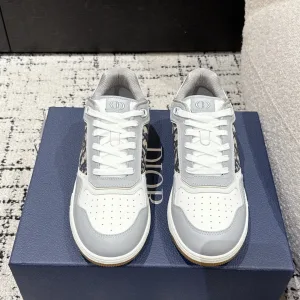 High Quality Dior Sneakers Red Elegant Style