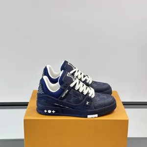 AAA Reps Louis Vuitton Sneakers Color Denim