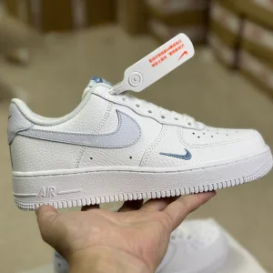 AAA Nike Sneakers Red Even Stitching