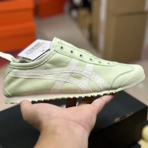 Designer Reps Onitsuka Tiger Waterproof Shoes Red Cotton Water-Repellent Fabric Summer Early