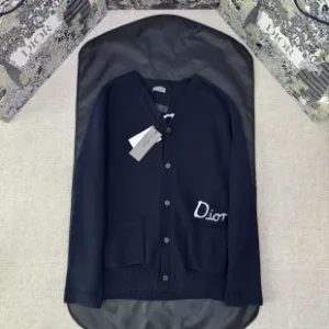 Luxury Dior Cardigan Red Cotton Combed Nylon Enhanced Comfort Minimalist Style High-End Quality Embroidery Patch