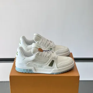 AAA Super Clone Louis Vuitton Sneakers Color