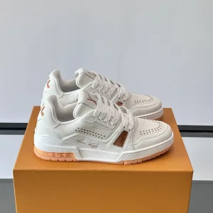 Reps Louis Vuitton Sneakers Color