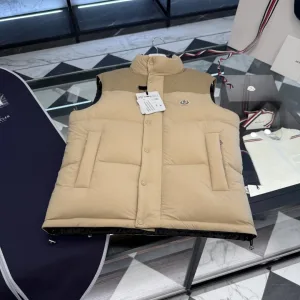 Luxury Moncler Coat Down