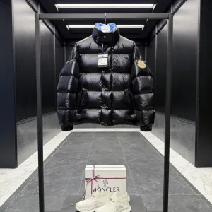 Reps Moncler Outerwear Red Down Nylon Patch Zippered Pocket