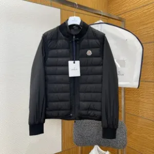 AAA Moncler Coat Red Duck Down Polyester Nylon Fiber Patch