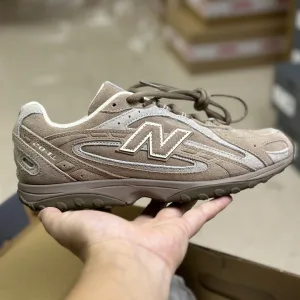 High Quality Designer New Balance Casual Shoes Red Eva Suede Lace Autumn Winter Patch