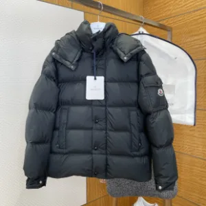 High Quality Moncler Down Jacket Pink Duck Nylon Water-Repellent Fabric Embroidery