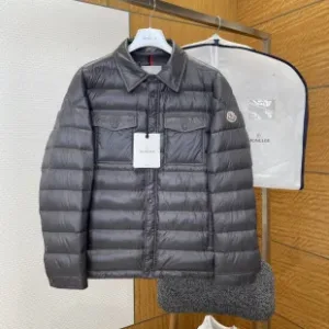 Designer Luxury Moncler Shirt Black Duck Down Nylon Fabric Retro Workwear Sophistication Patch