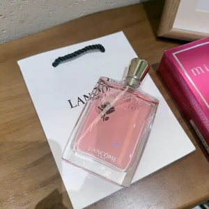 Designer Lanc么Me Perfume Red Lady