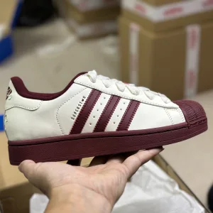 AAA Adidas Suits Ash Eva Street Style