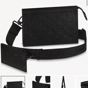 Super Clone AAA Louis Vuitton Handbag Embossed Leather