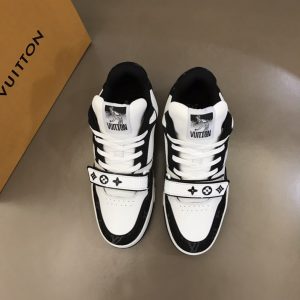 Designer Louis Vuitton Cowhide Sneakers