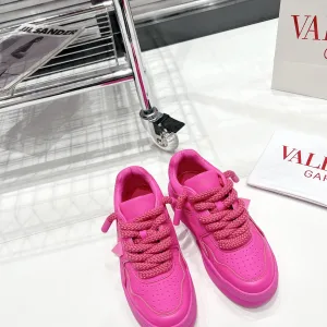 AAA High Quality Valentino Casual Shoes Pink Sheepskin Cowhide Tpr Outsole Lace