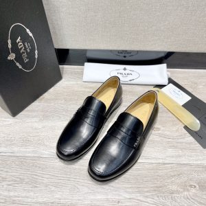 1:1 Prada Cowhide Leather Shoes